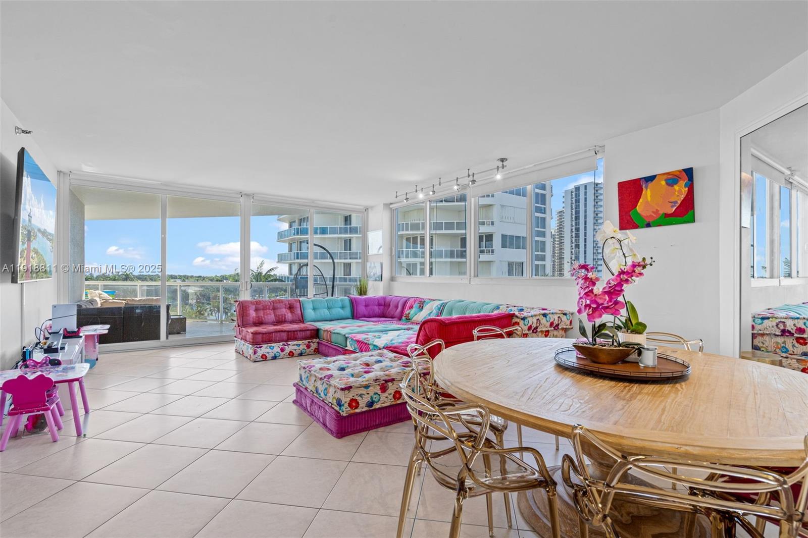 3801 NE 207th St Unit: 26BN