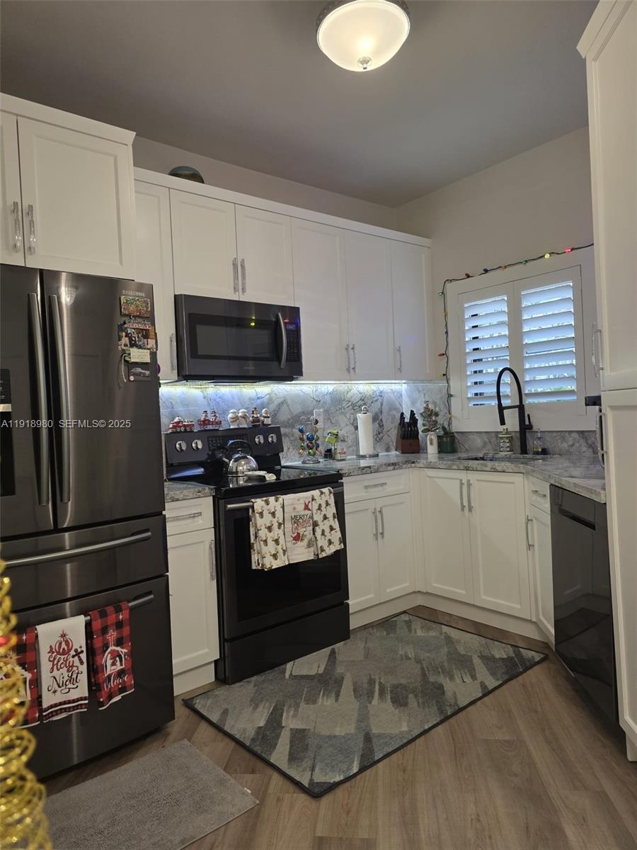 15529 Miami Lakeway N # 104