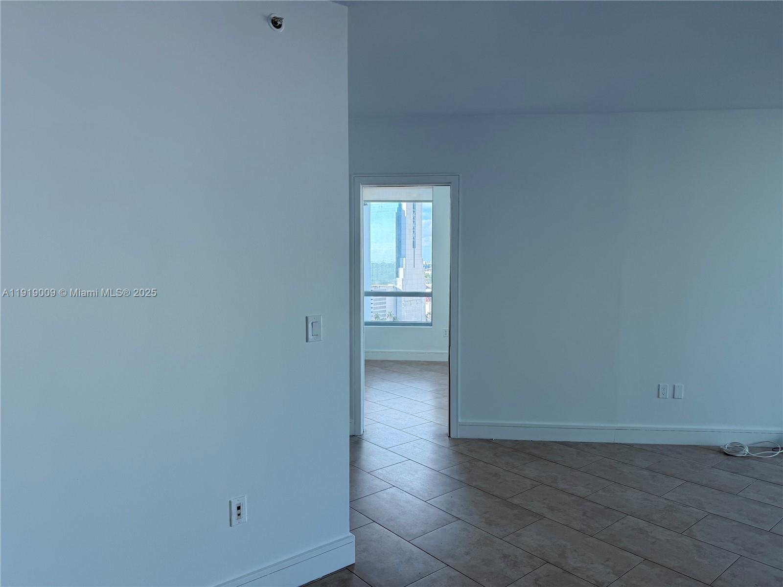 350 S Miami Ave Unit: 2013