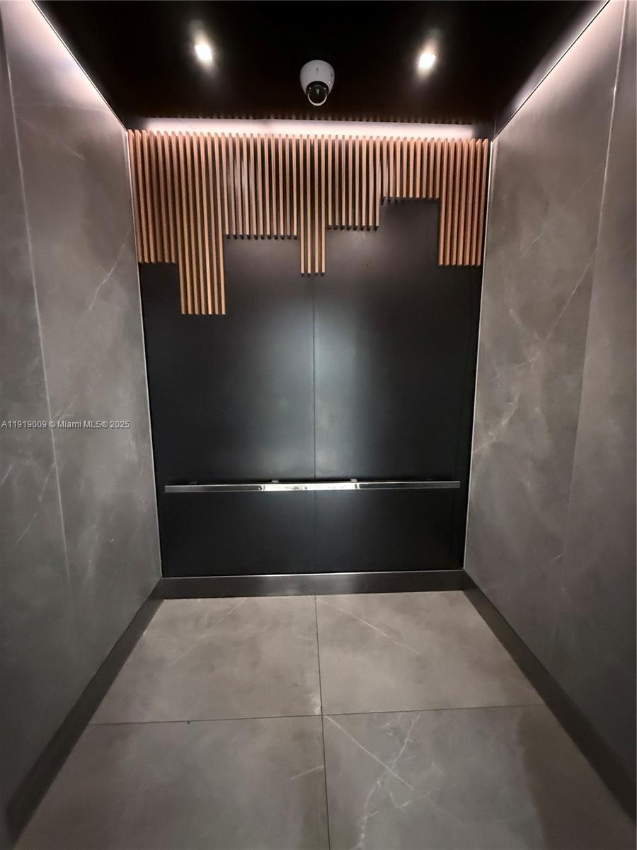 350 S Miami Ave Unit: 2013