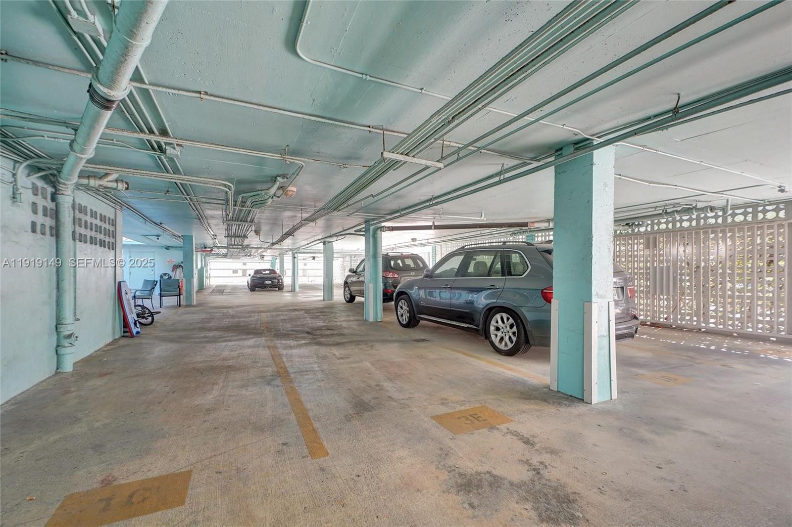 701 Collins Ave # 3B