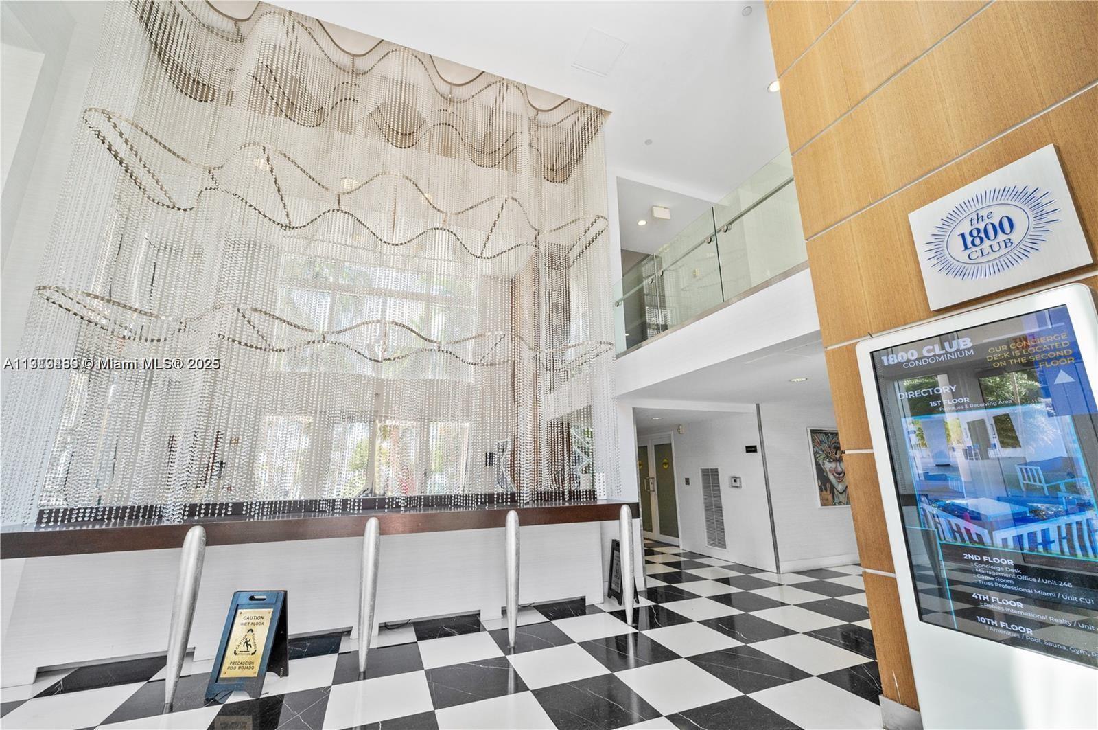 1800 N Bayshore Dr # 3304