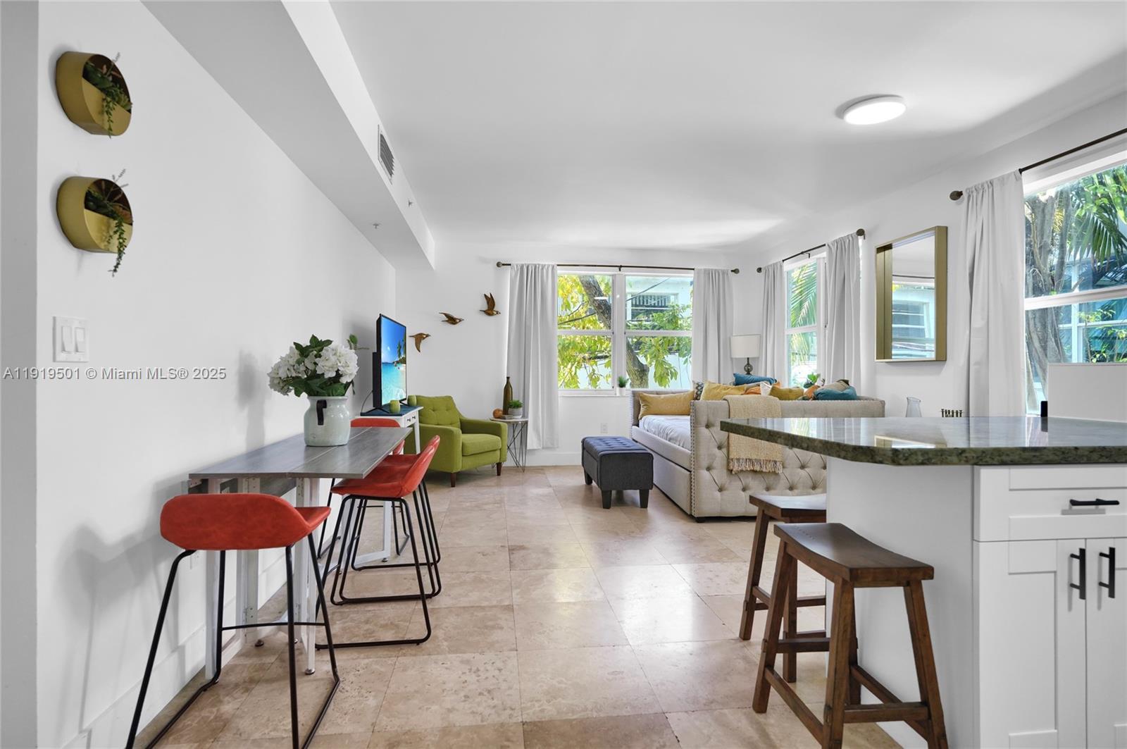 1550 Drexel Ave # 208