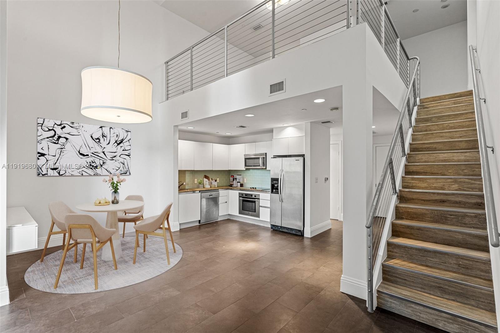 1050 Brickell Ave # 1006