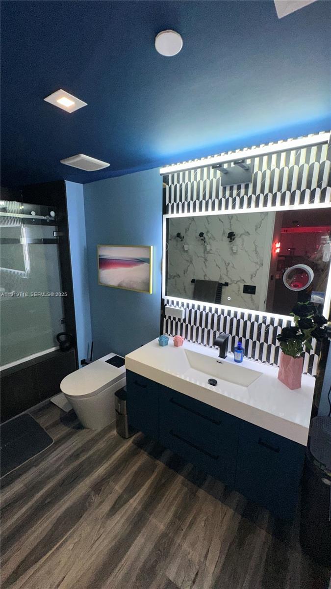 1600 NE 1st Ave # 2009