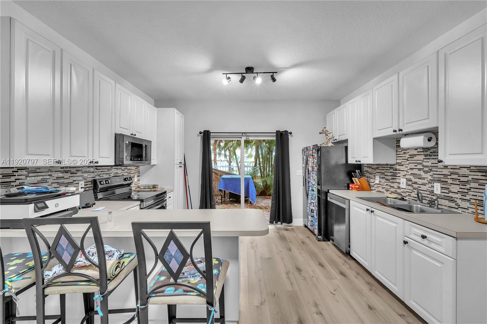 4950 Washington St # 1