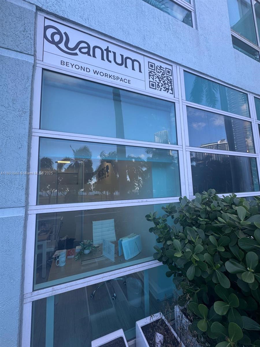 1900 N Bayshore Dr # 1A