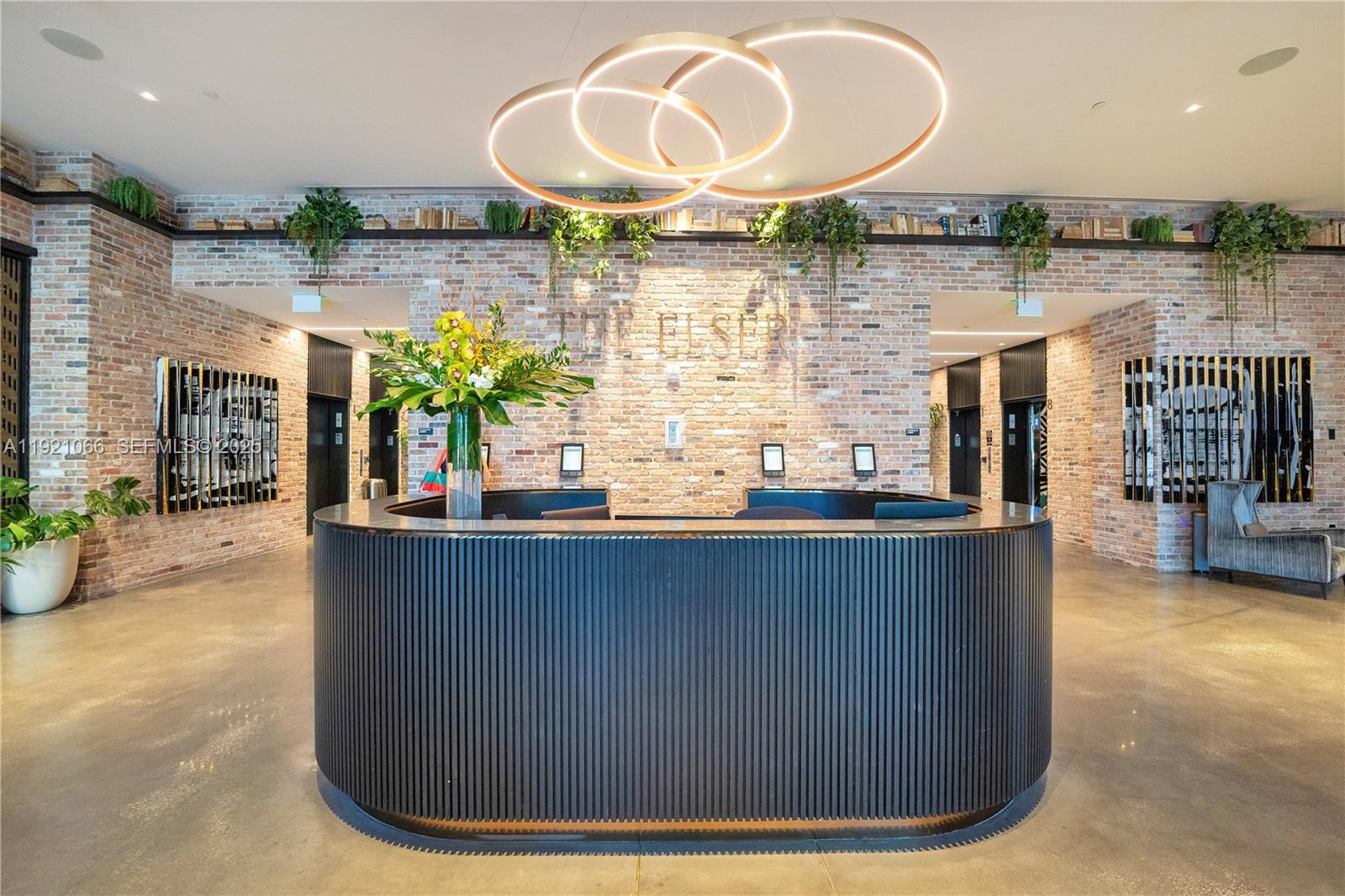 398 NE 5th St # 3709