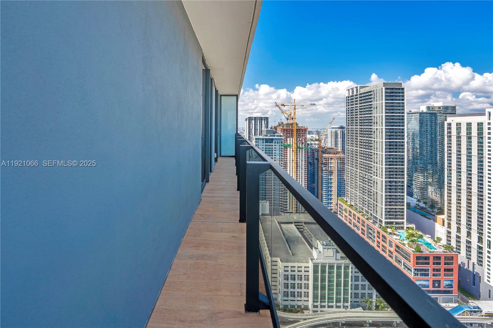 398 NE 5th St # 3709