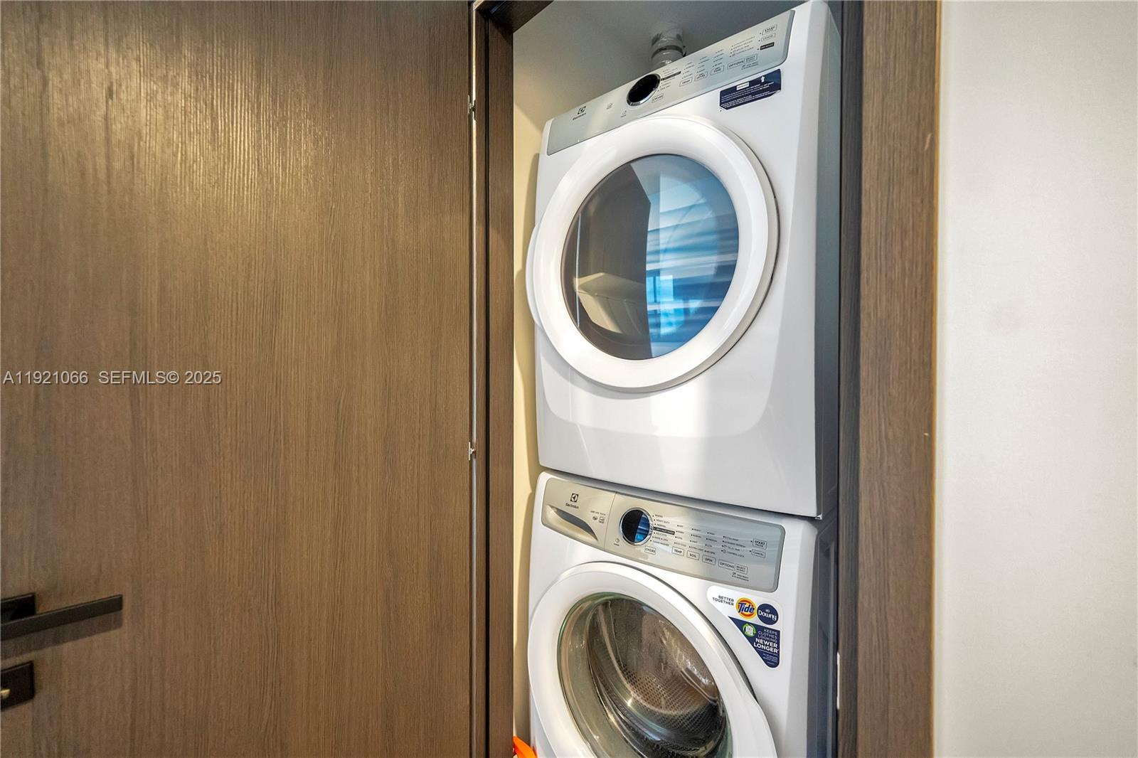 398 NE 5th St # 3709