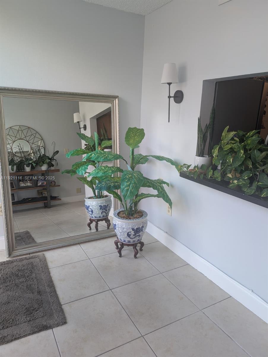 9401 SW 4th St # 110