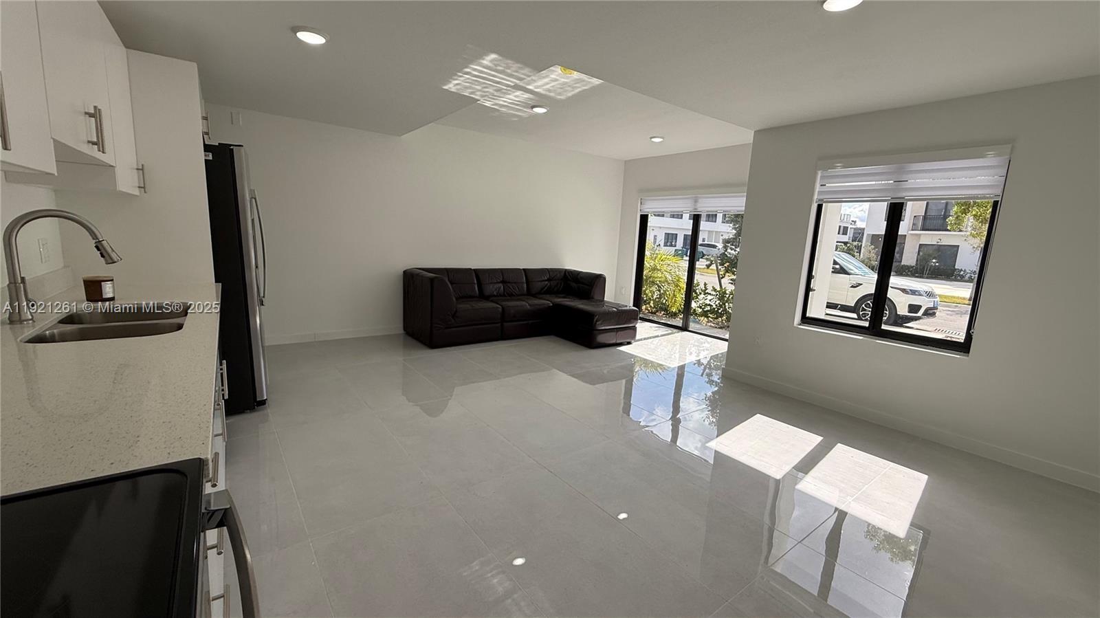 14571 SW 261st St # 14571