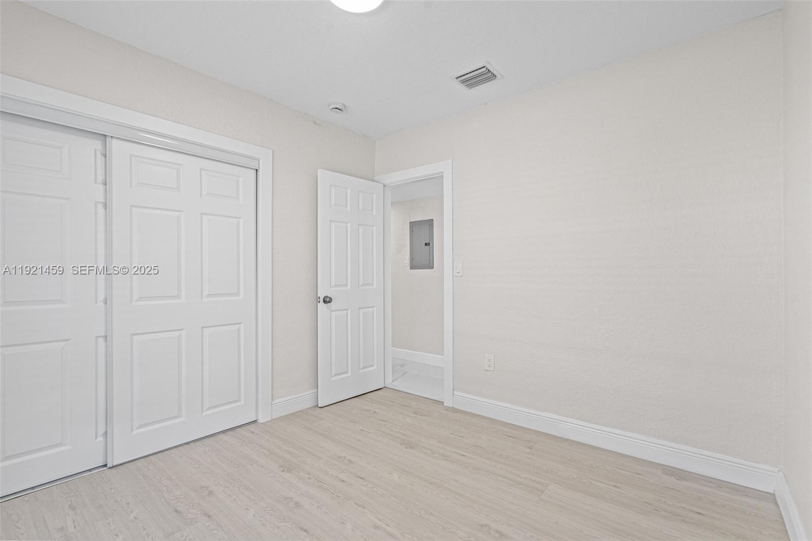 3220 NW 4th Ct
