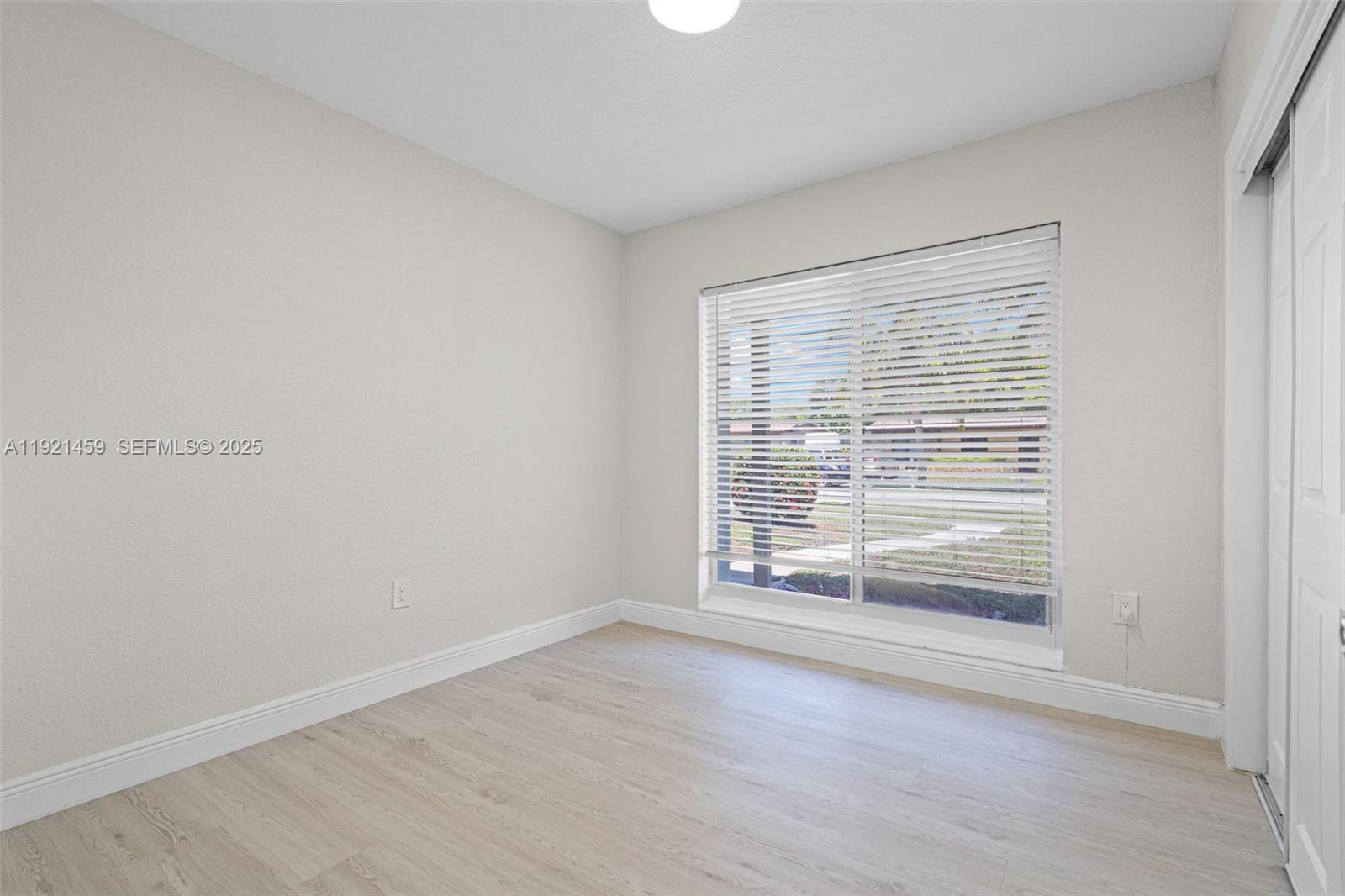 3220 NW 4th Ct