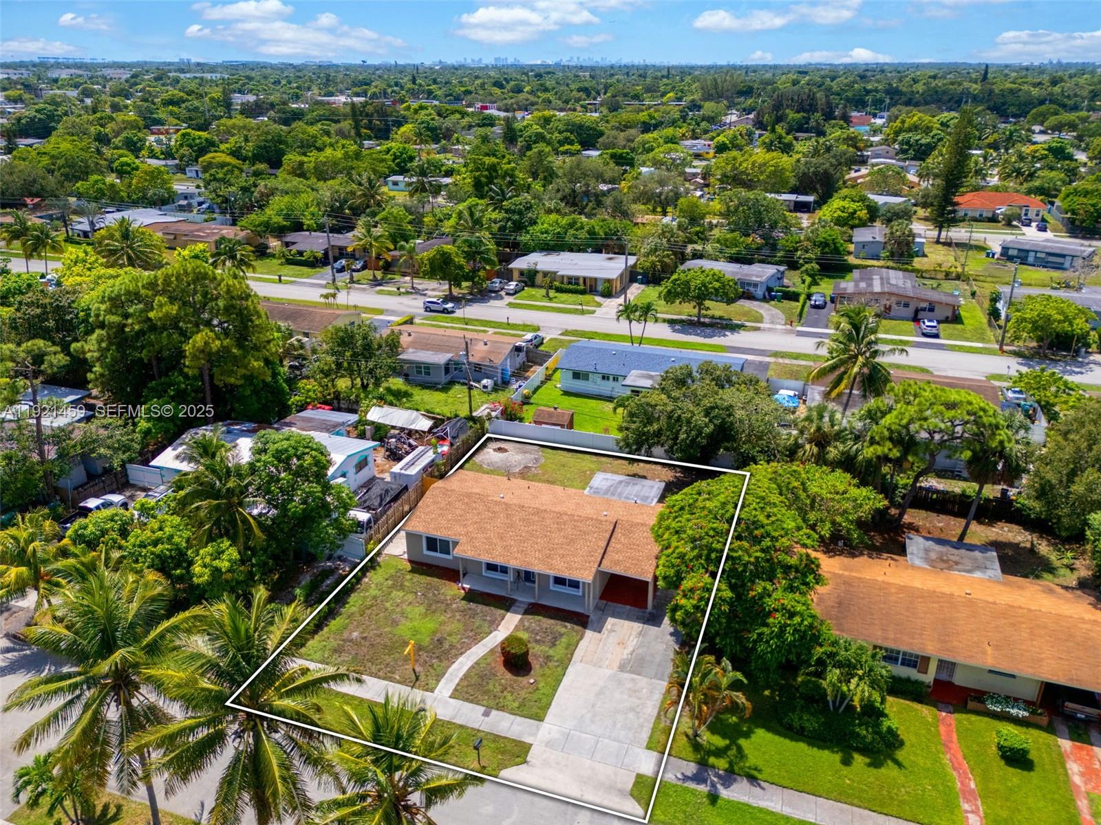 3220 NW 4th Ct