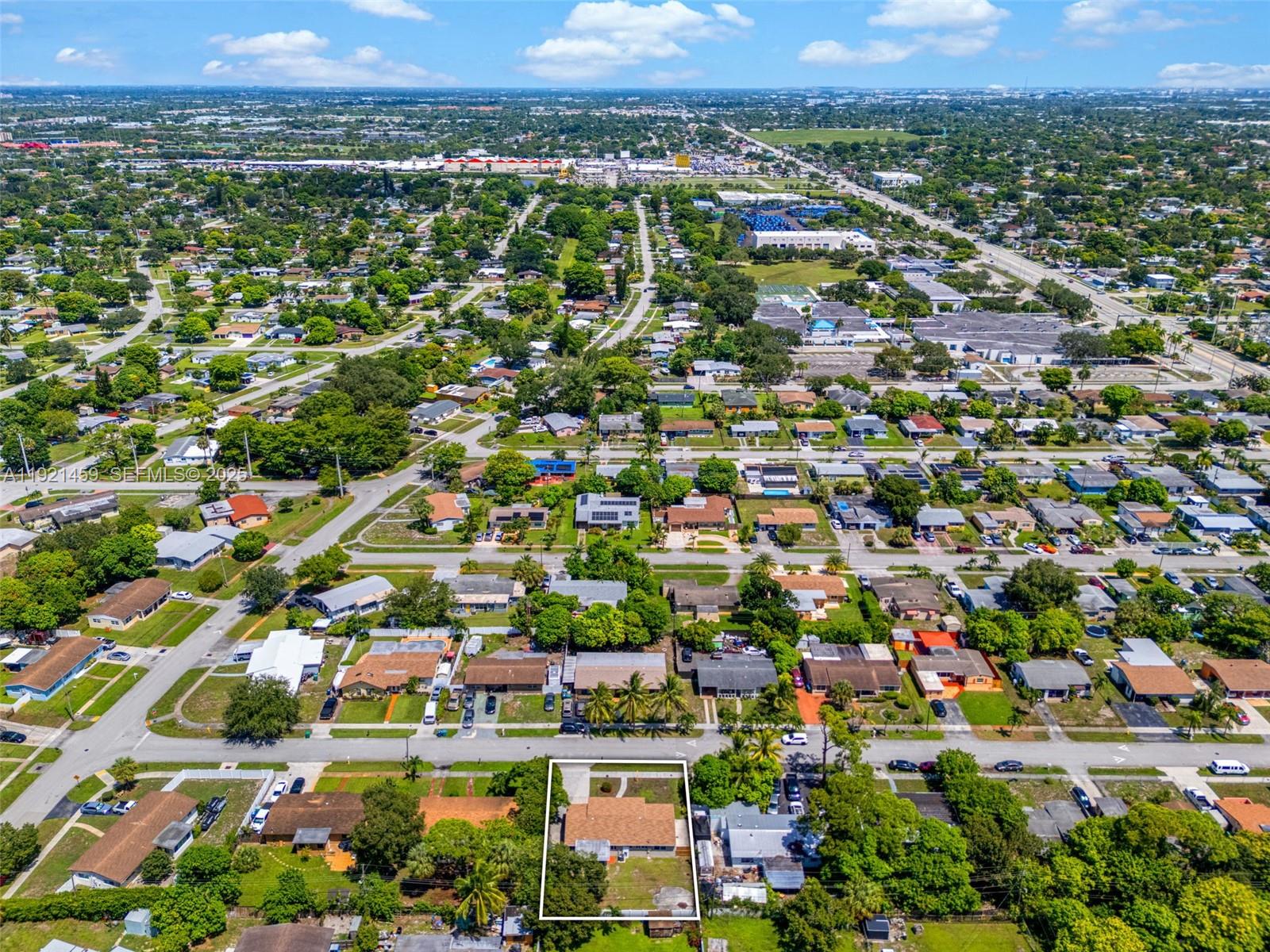 3220 NW 4th Ct