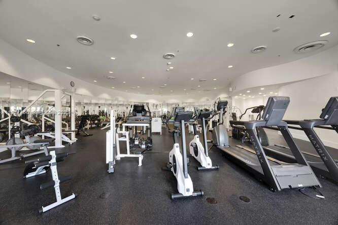 5600 Collins Ave # 4H