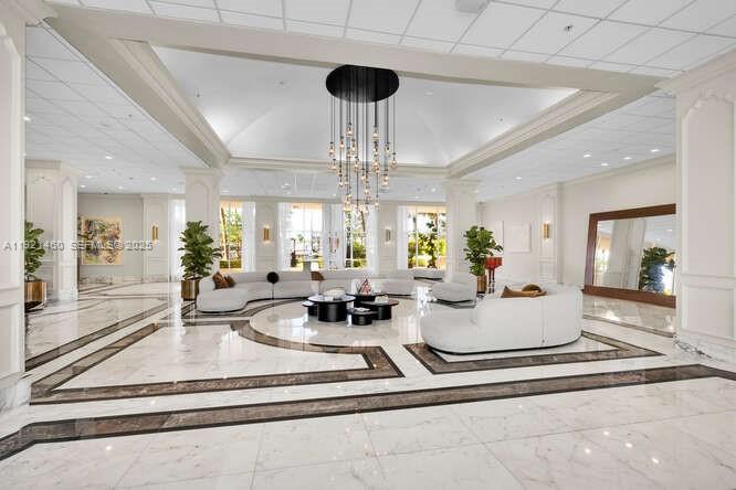 5600 Collins Ave # 4H