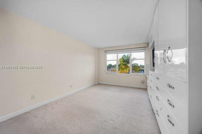 5600 Collins Ave # 4H