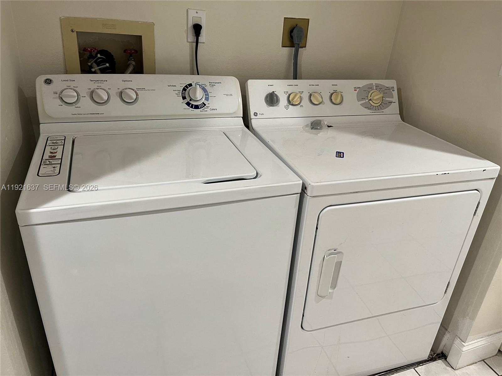 13280 SW 88th Ln # B Unit: 203-B