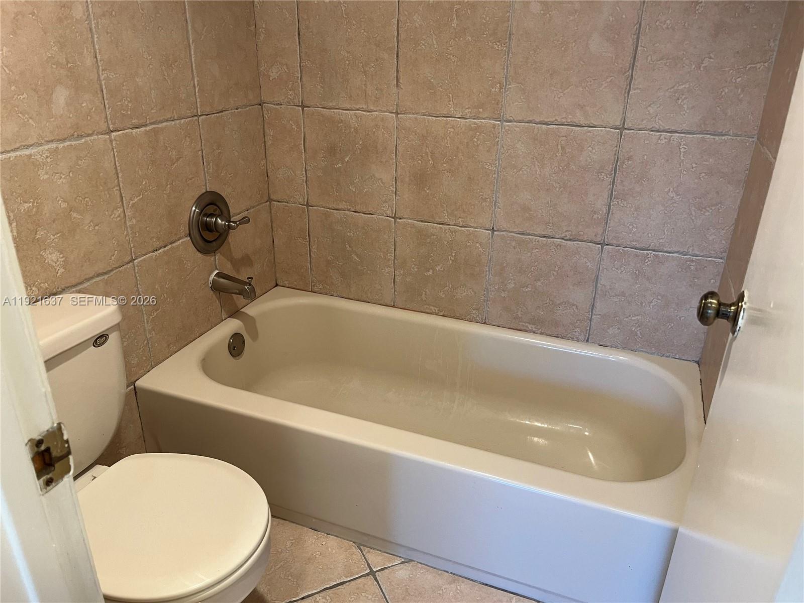 13280 SW 88th Ln # B Unit: 203-B