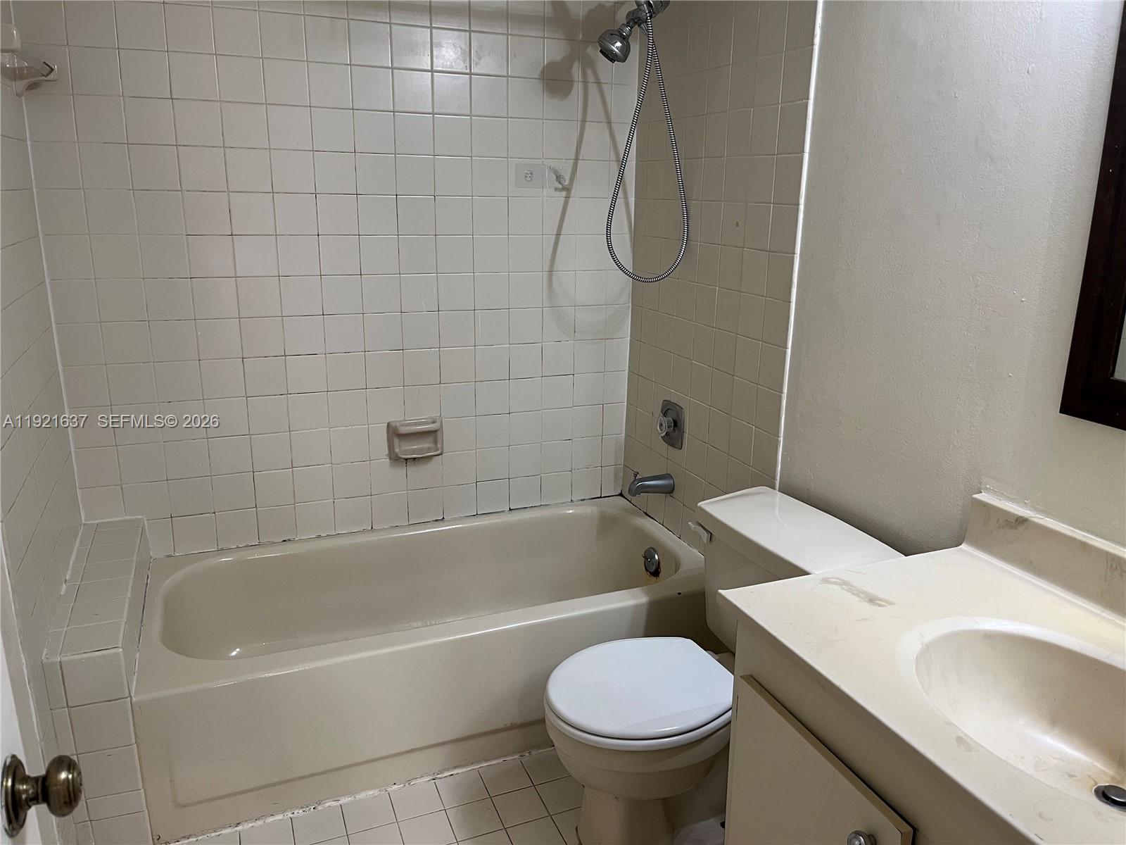 13280 SW 88th Ln # B Unit: 203-B