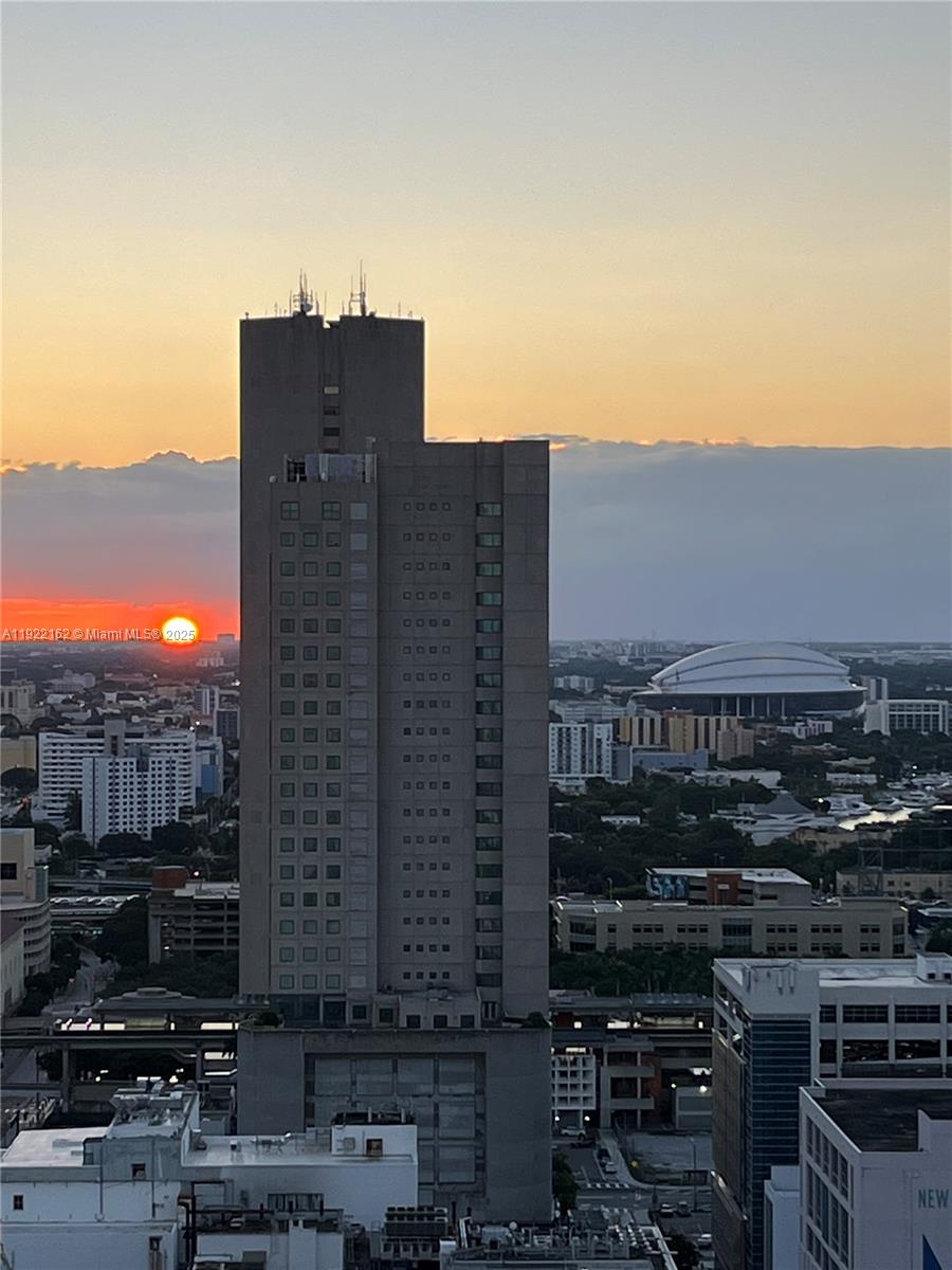 133 NE 2nd Ave # 2917