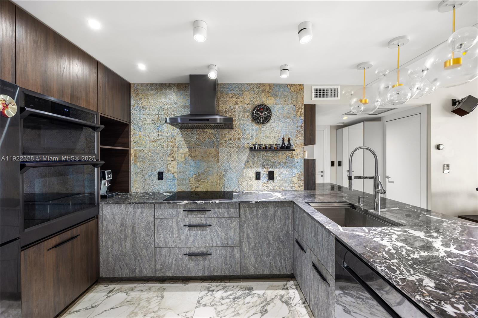 20379 W Country Club Dr # 2333