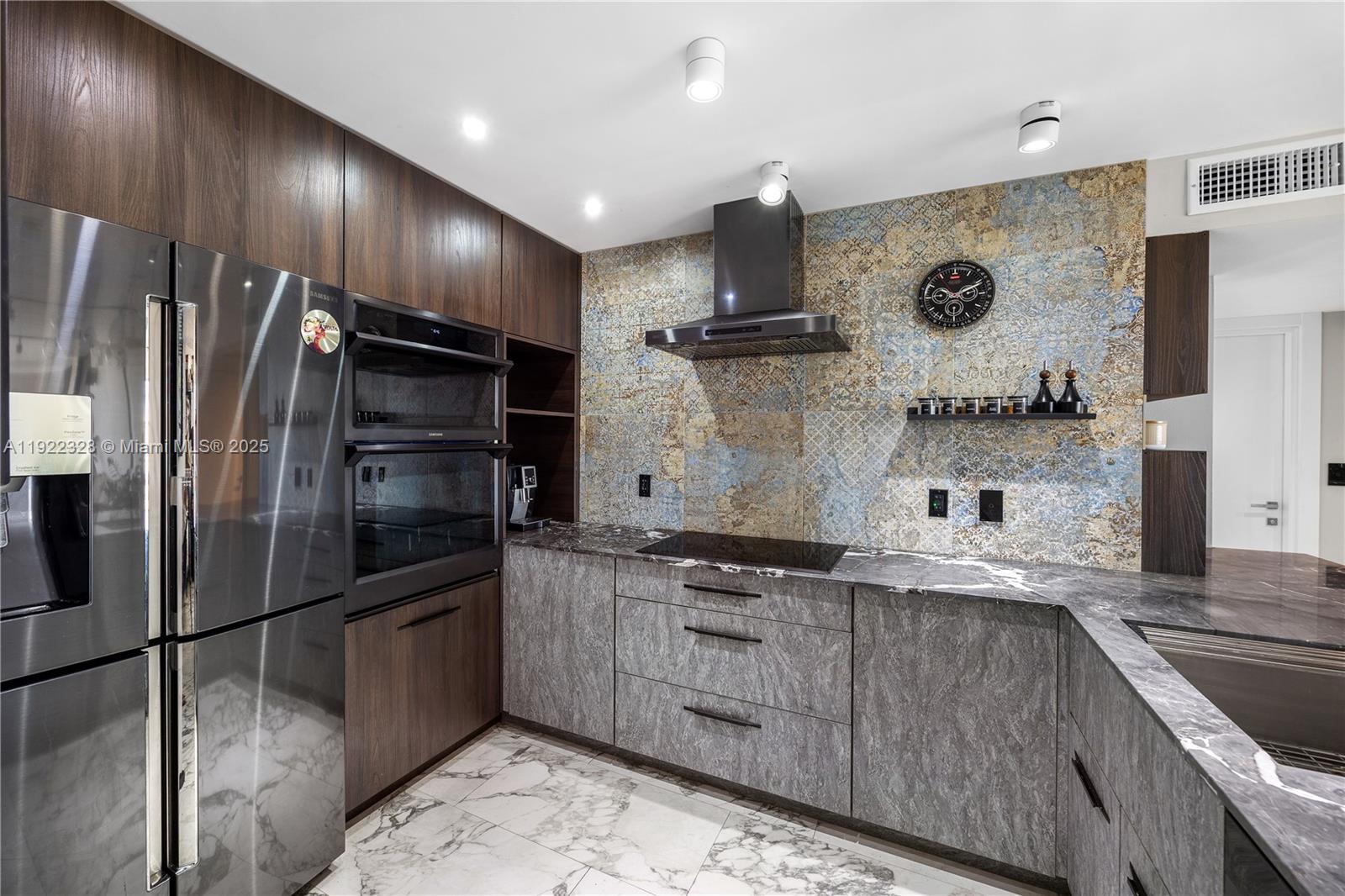 20379 W Country Club Dr # 2333