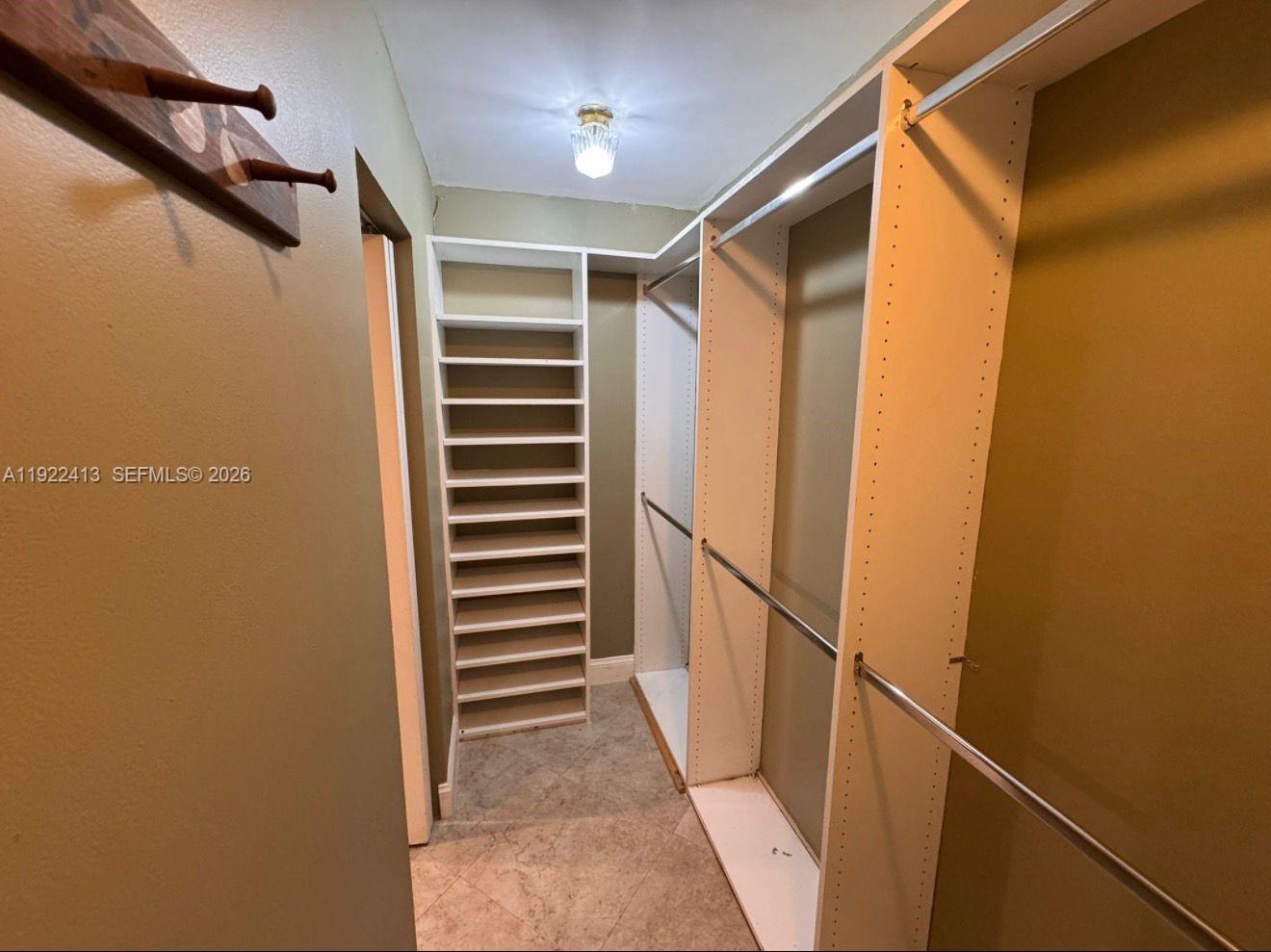 2401 Collins Ave # 1807