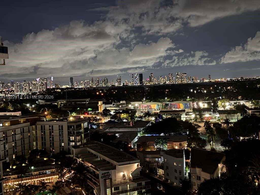 2401 Collins Ave # 1807