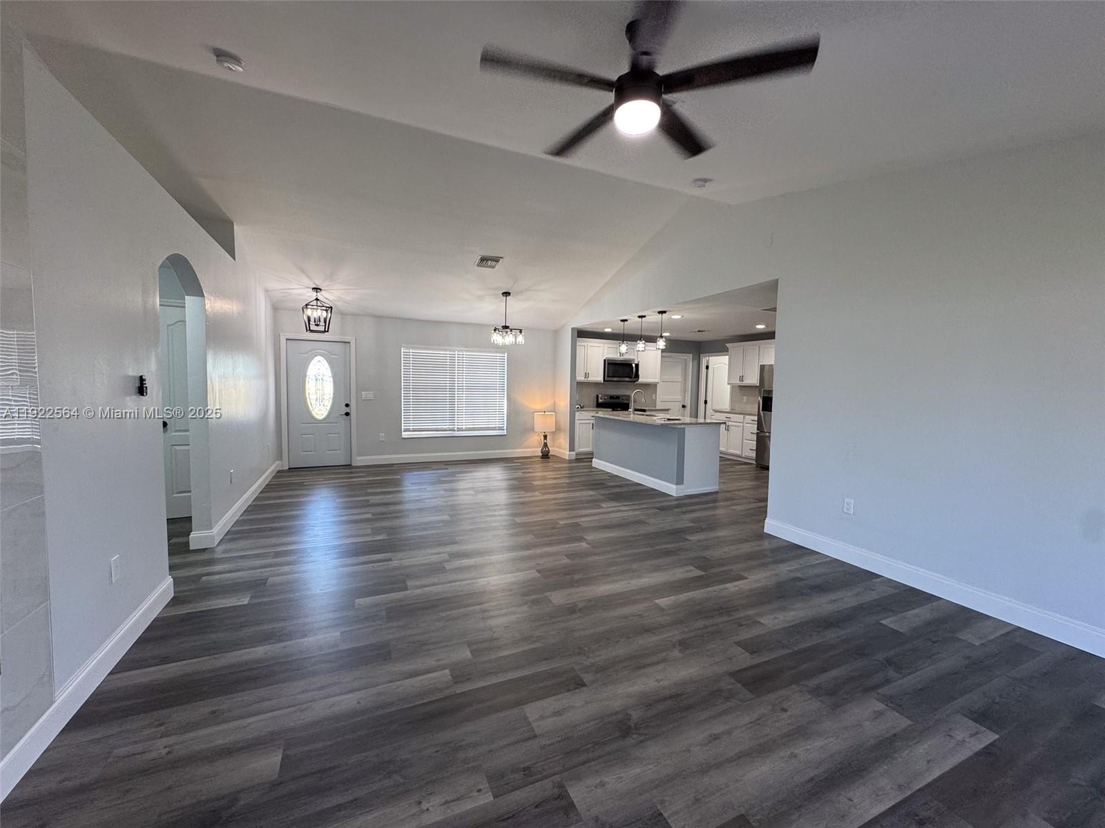 1021 NW 10th Ave # 0