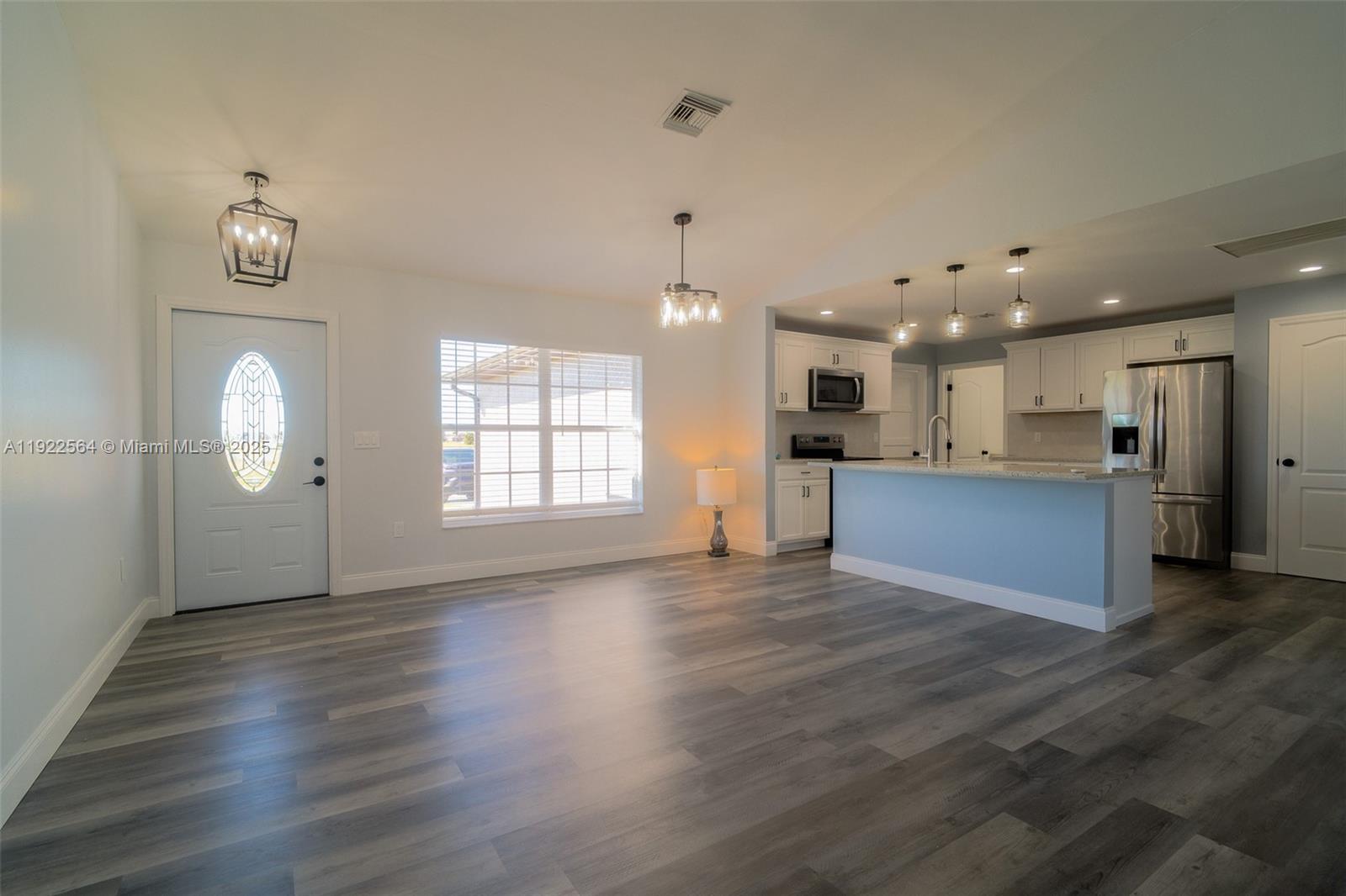 1021 NW 10th Ave # 0