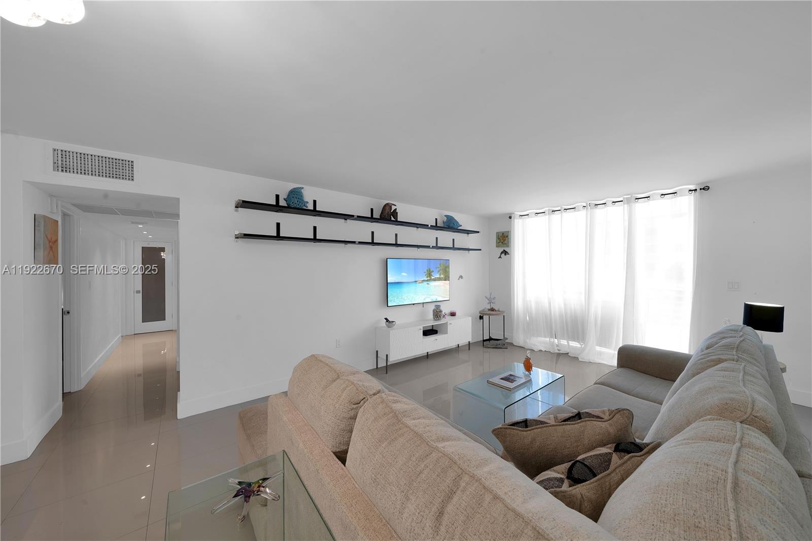 3750 NE 170th St # 101