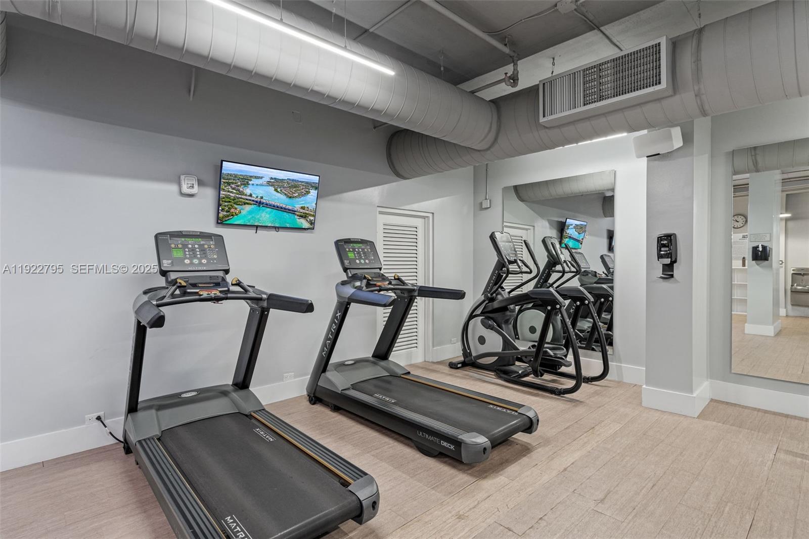 1865 Brickell Ave # A1013