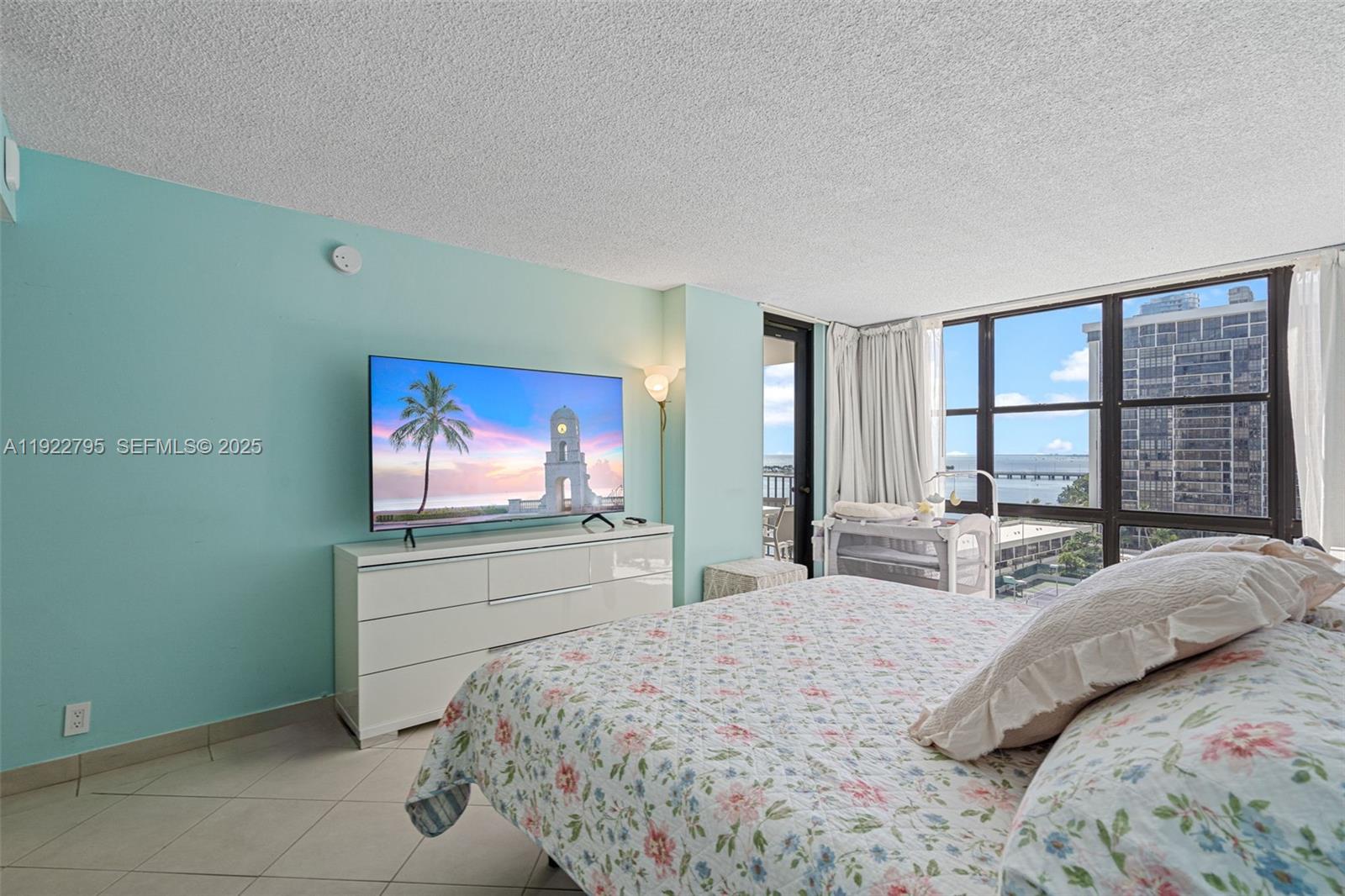 1865 Brickell Ave # A1013