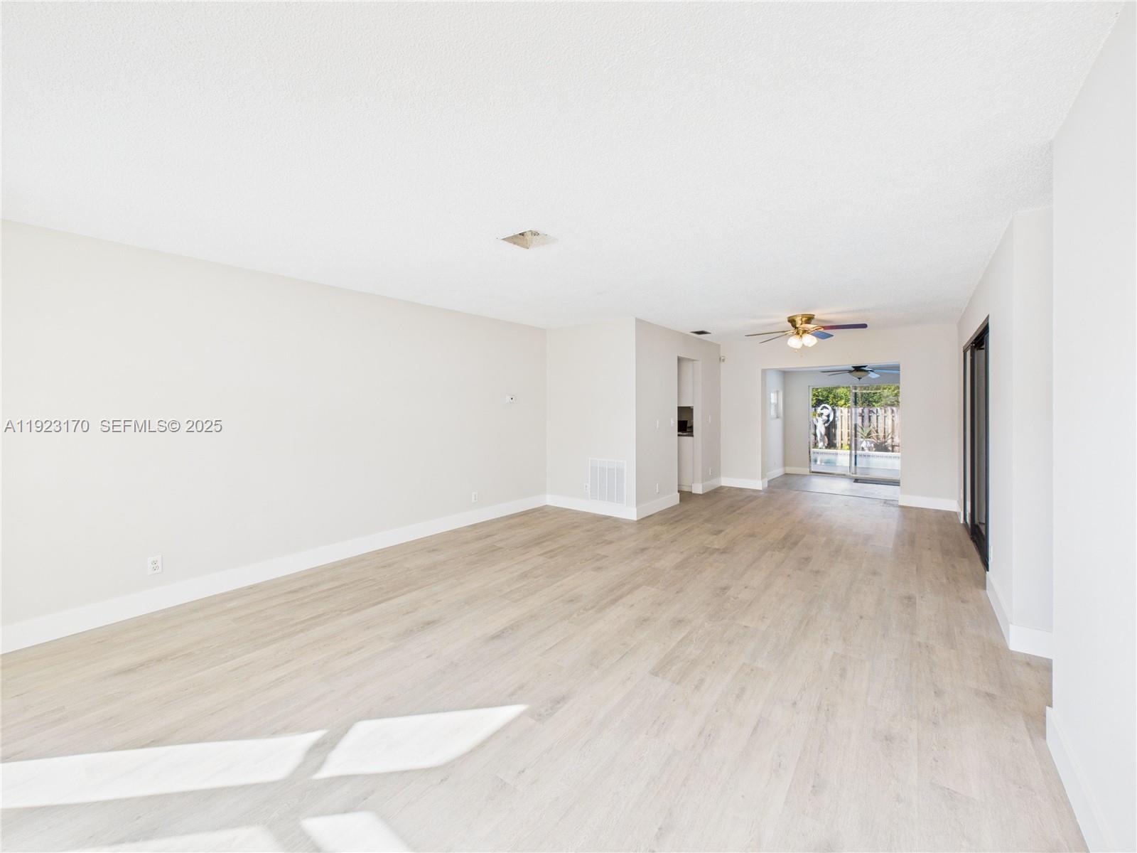10221 SW 50th Ct