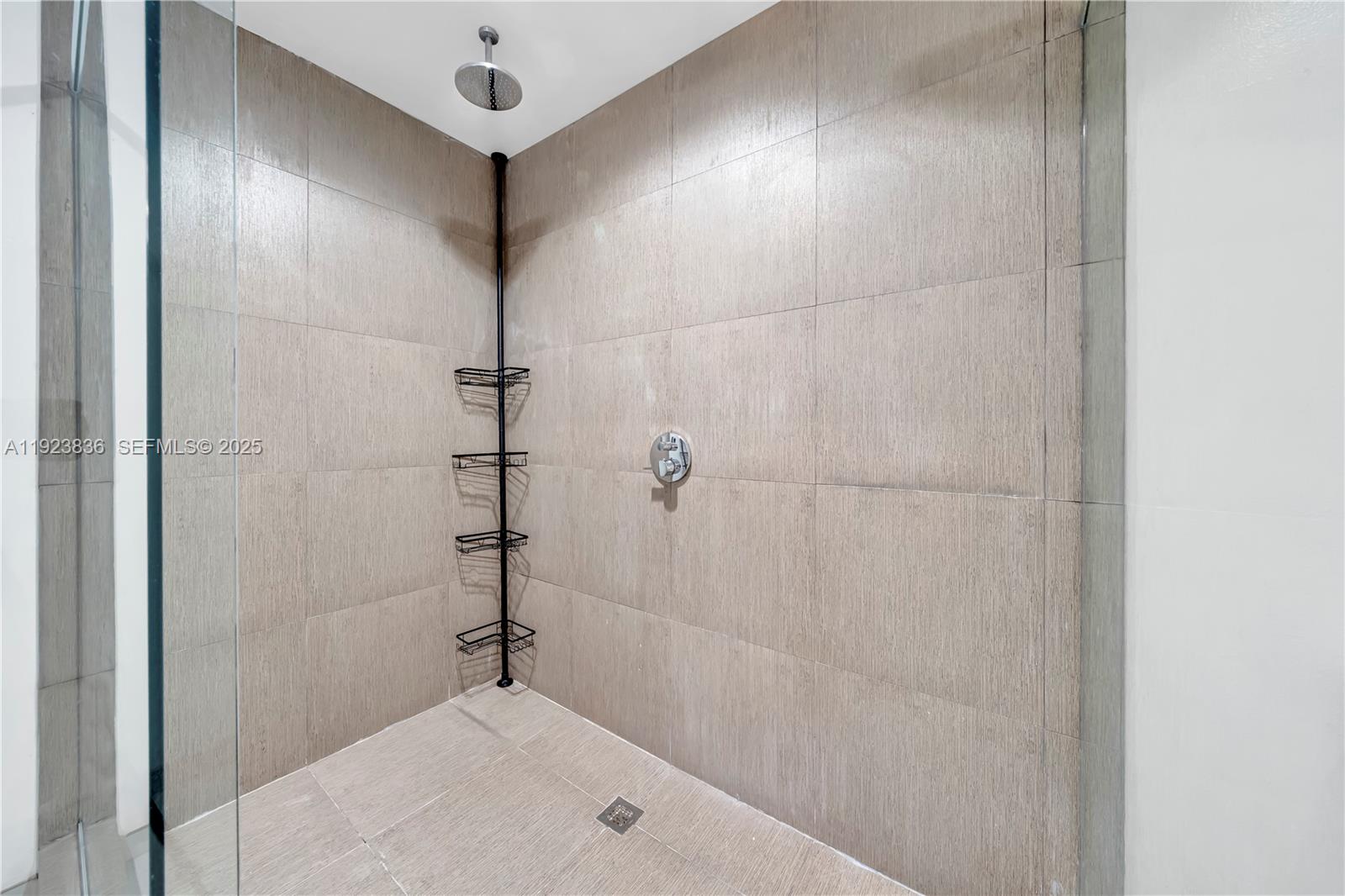 6864 SW 114th Pl # G61