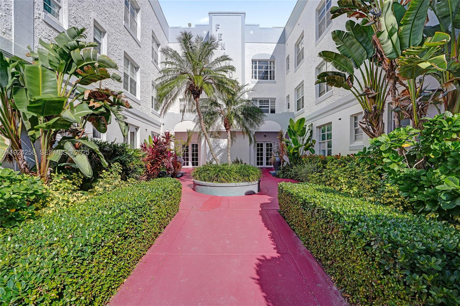 1200 Euclid Ave # 108