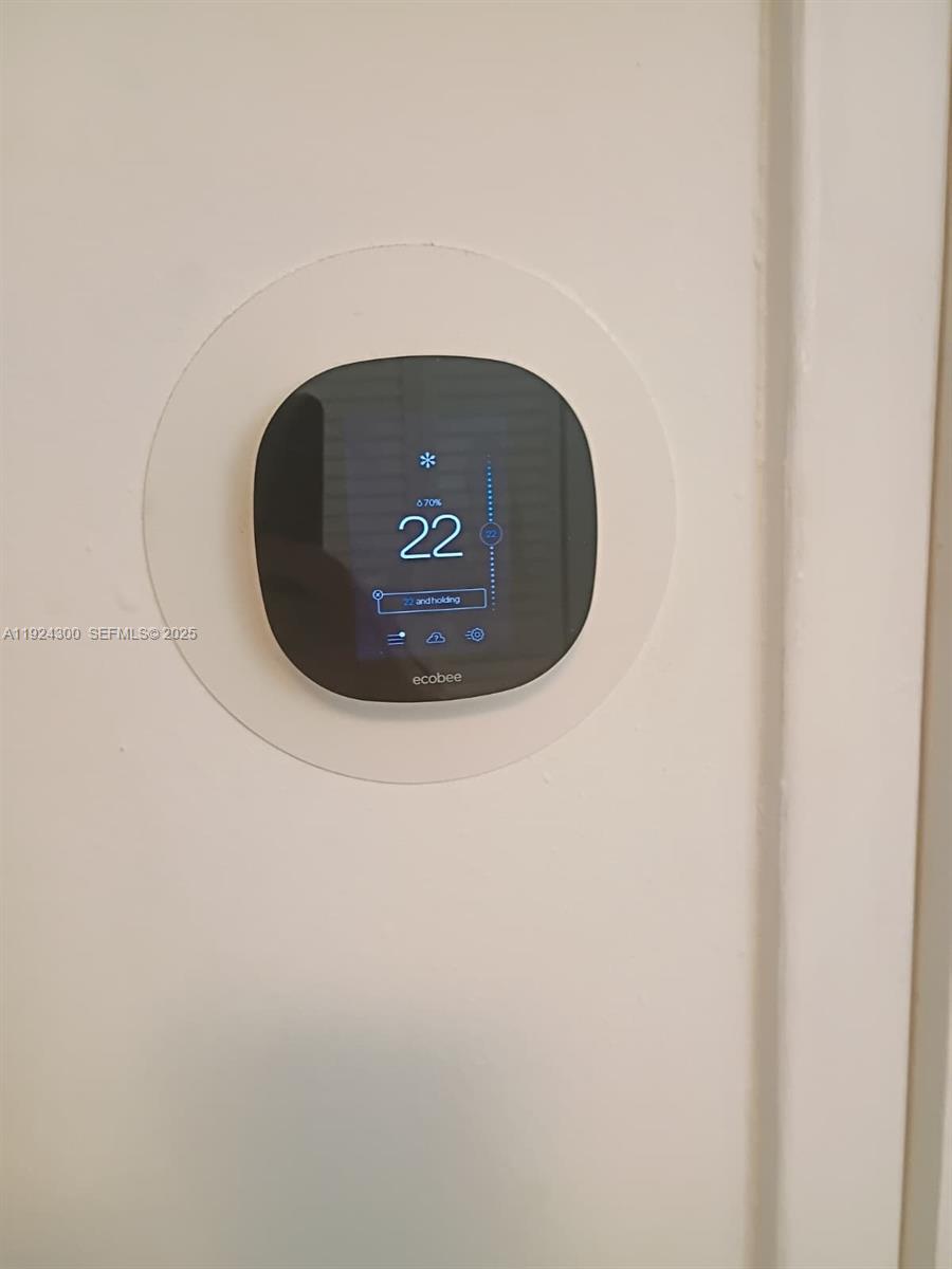 6424 Collins Ave # 204