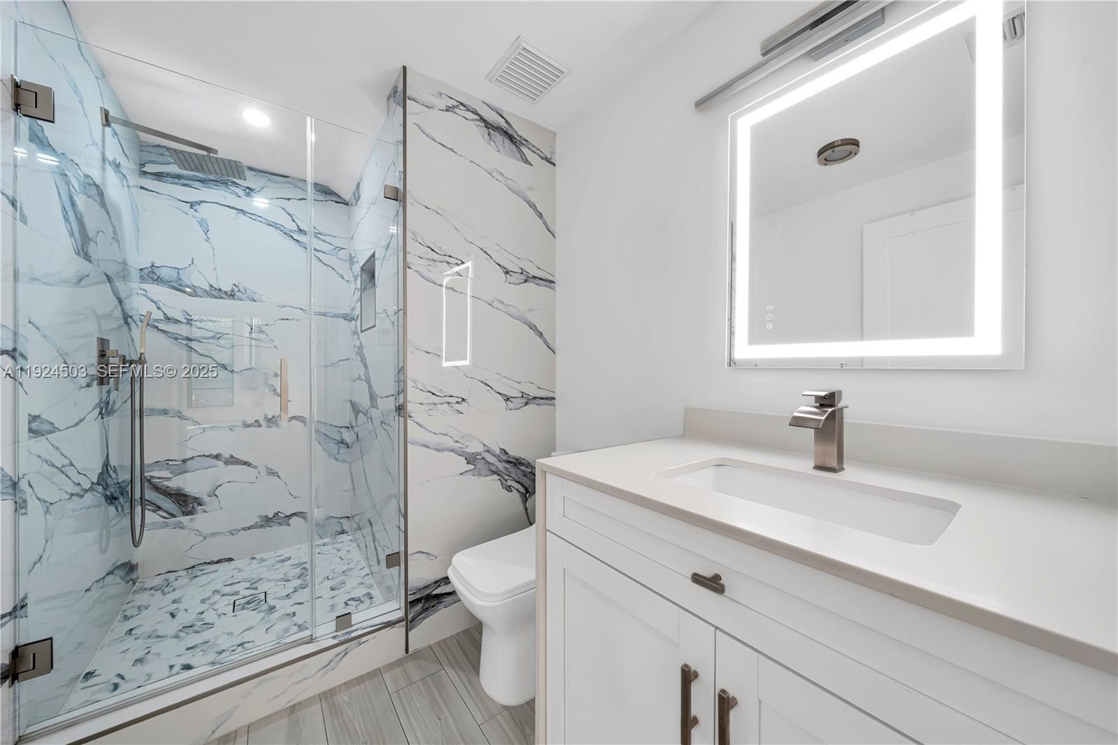 1650 Galiano St Unit: TH15