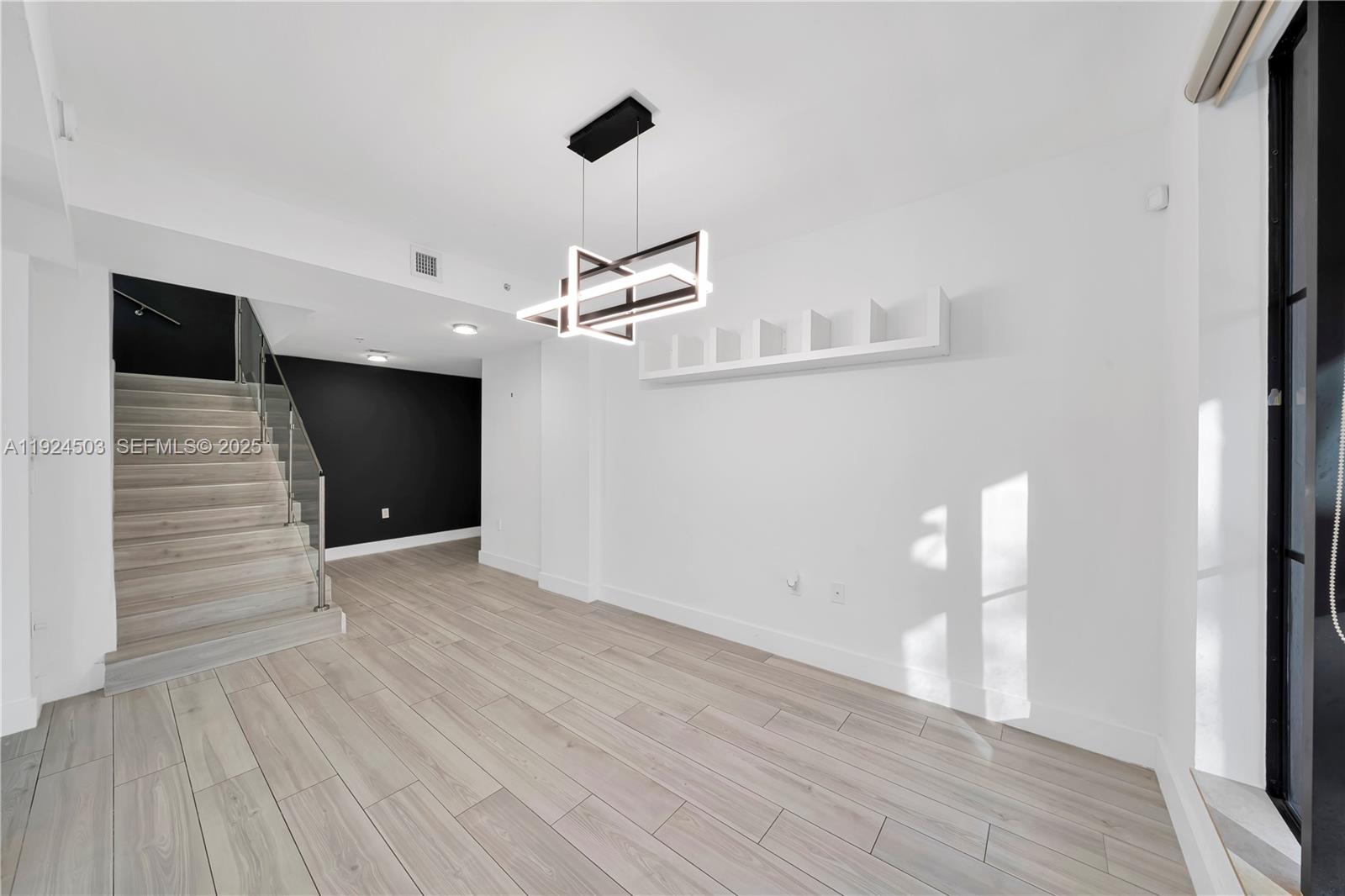 1650 Galiano St Unit: TH15