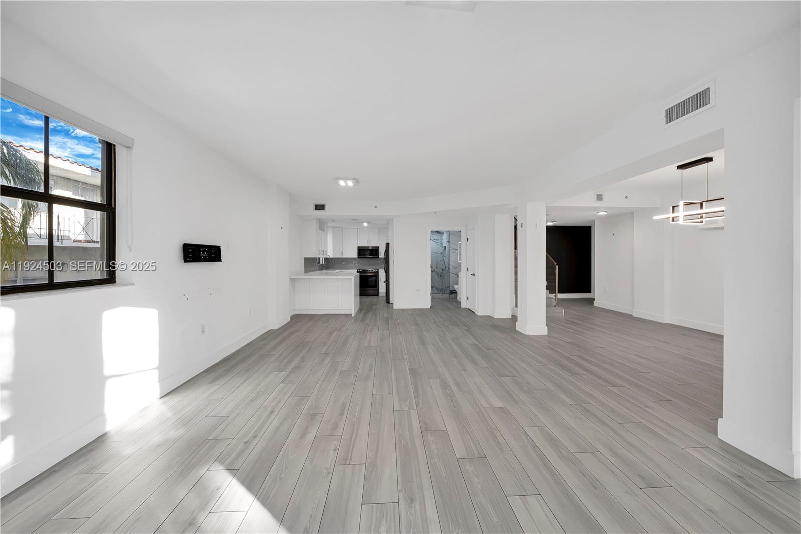 1650 Galiano St Unit: TH15