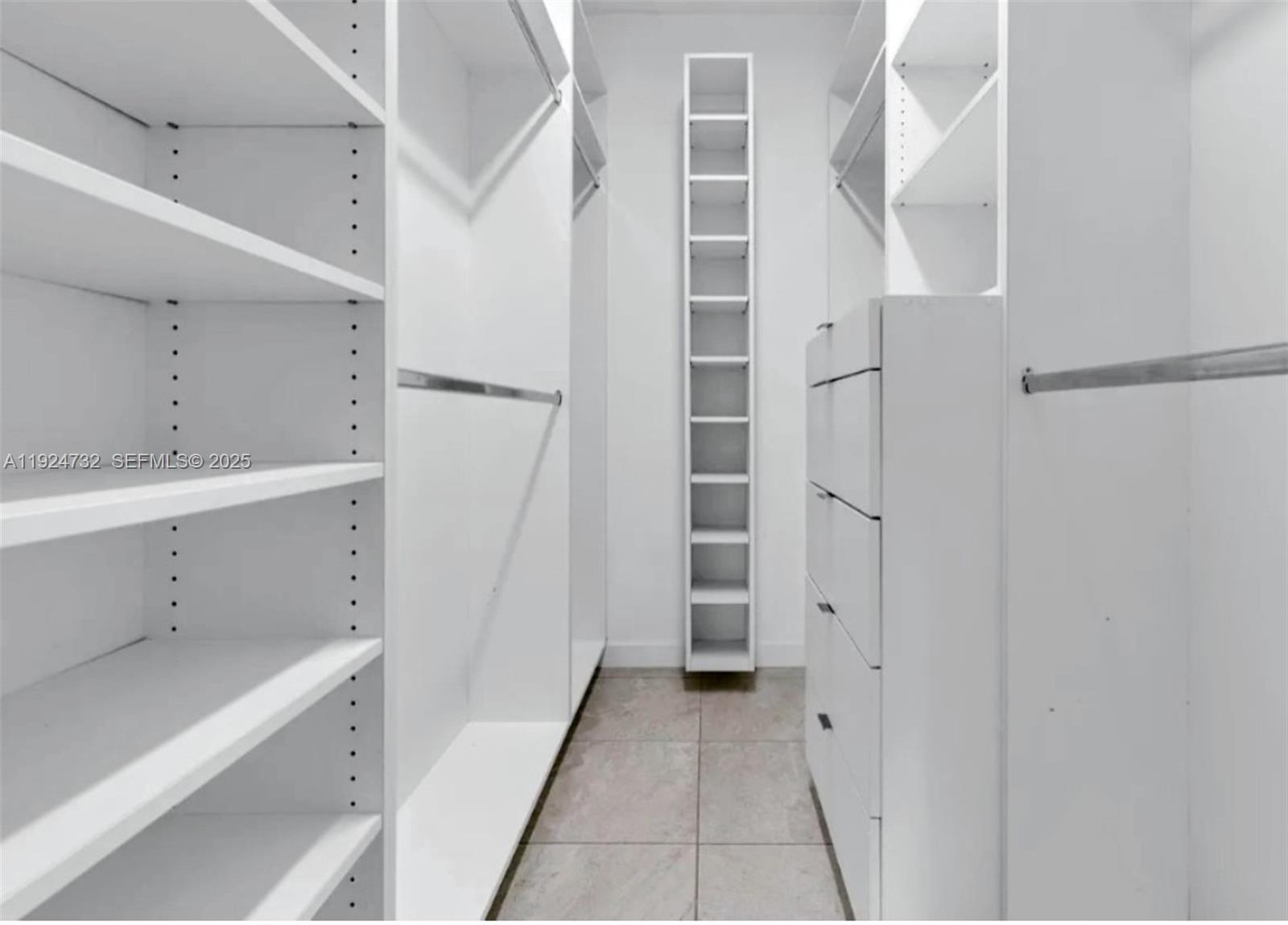 23061 SW 124th Ave Unit: Main