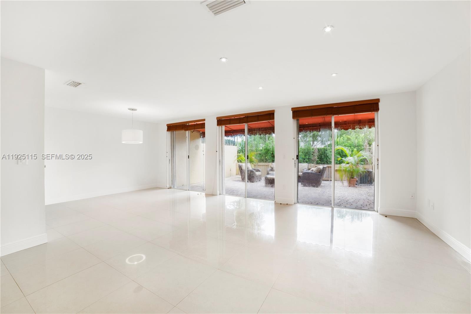 5127 NW 102nd Ct # 5127