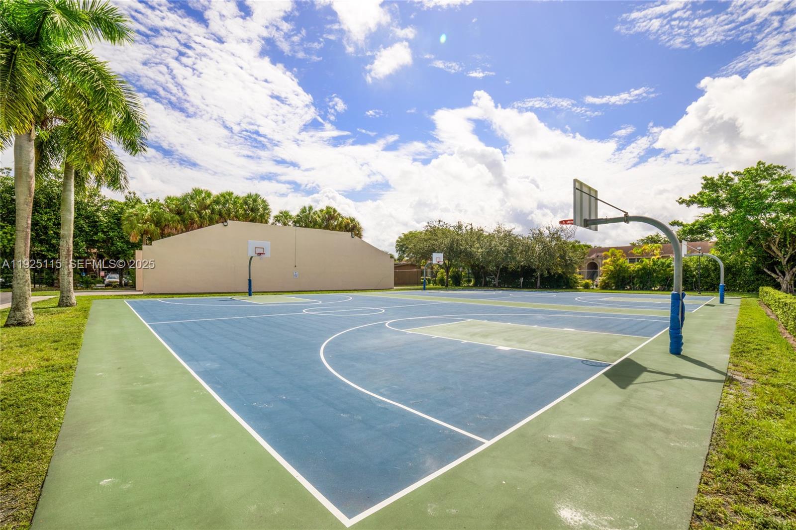 5127 NW 102nd Ct # 5127