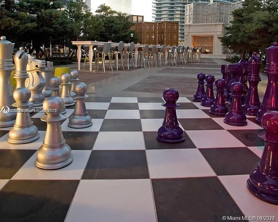 495 Brickell Ave # 3304