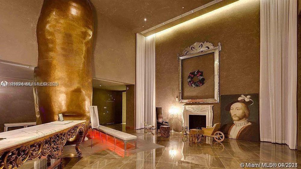 495 Brickell Ave # 3304