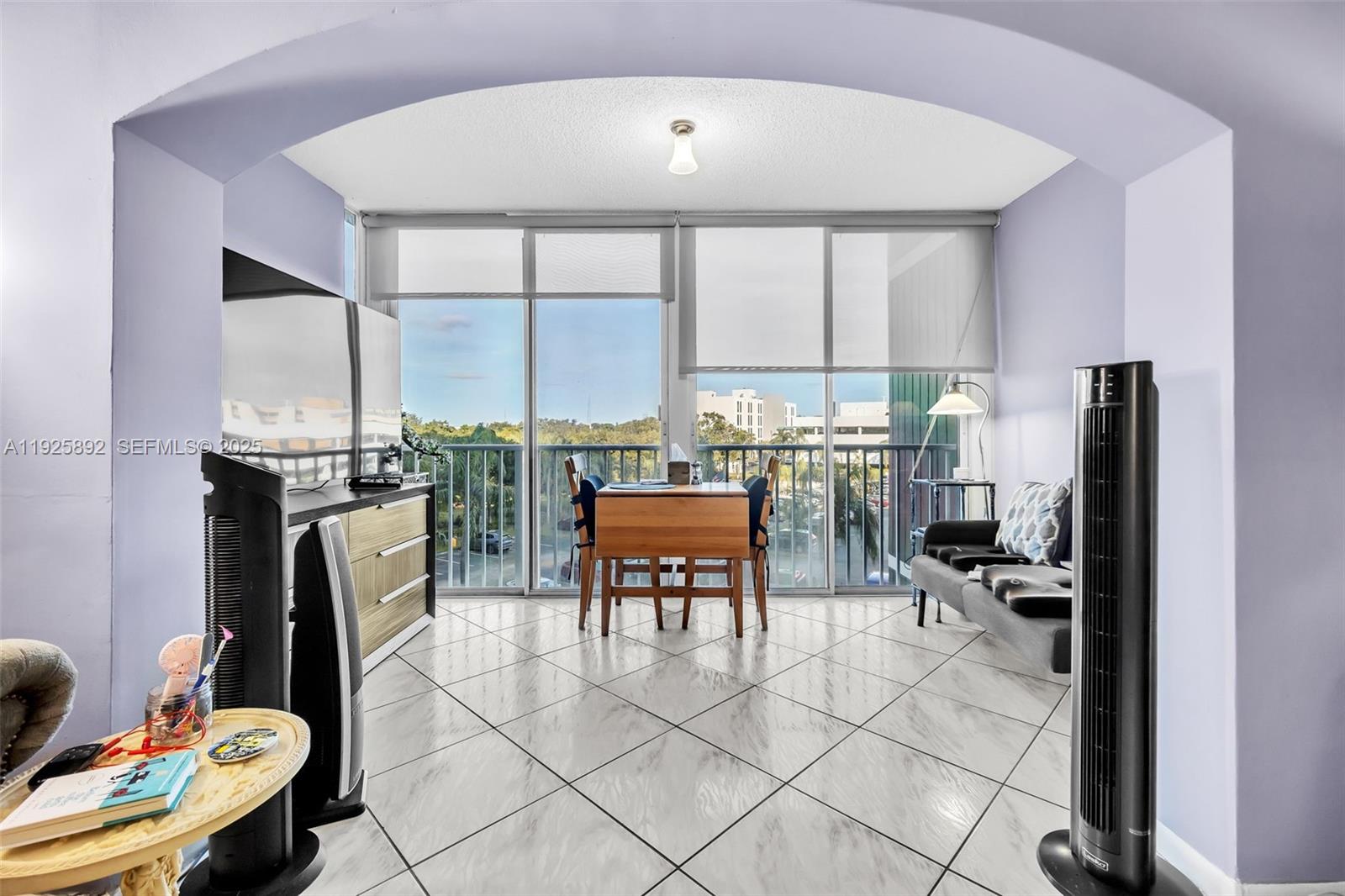 3850 Washington St # 409