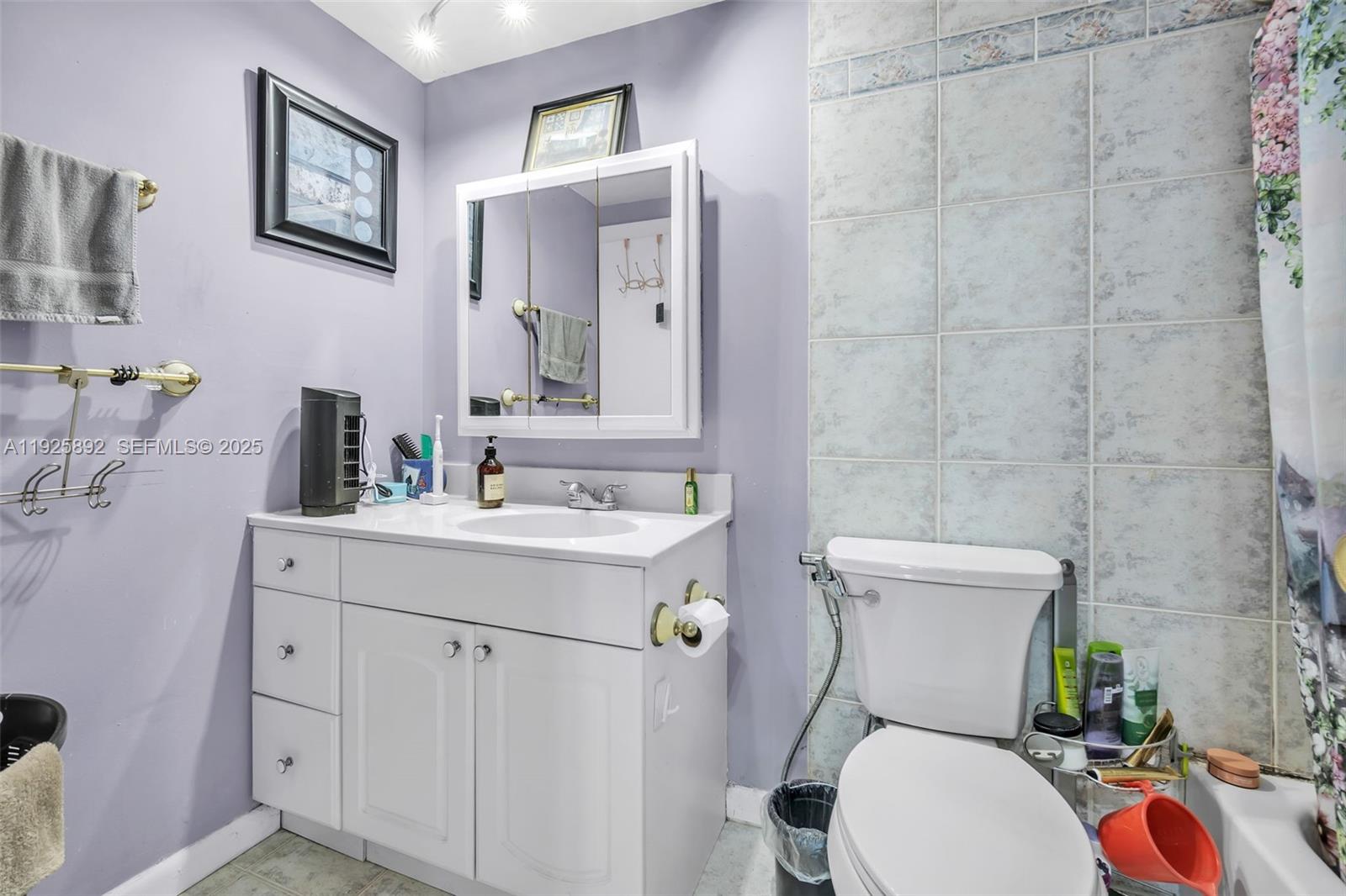 3850 Washington St # 409